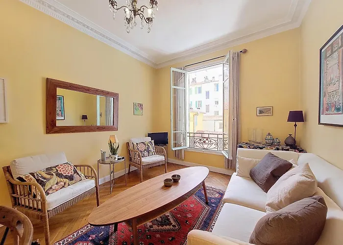 Nestor&jeeves - Provencal - - Near Nice